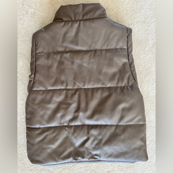 Heartloom vest - Picture 2 of 6